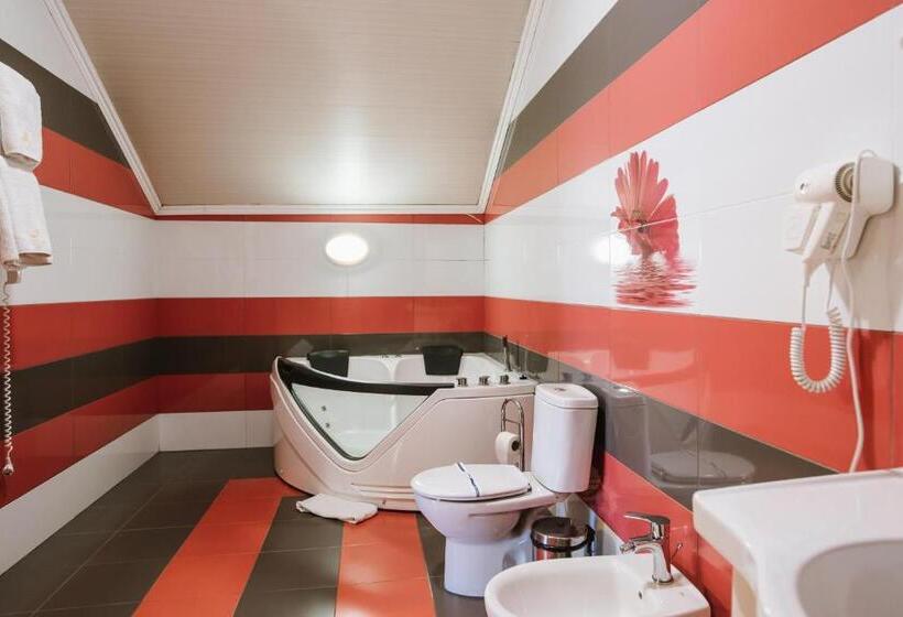 套房, курортний готель золота корона