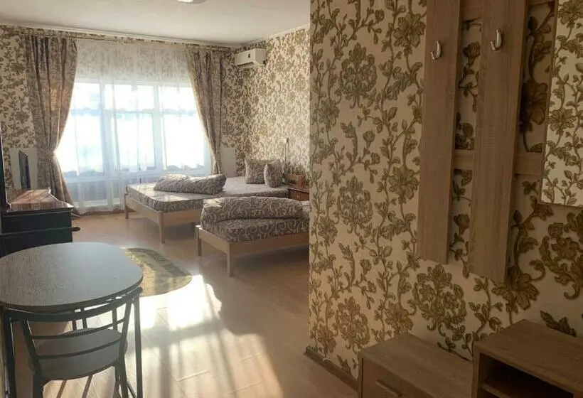 Habitació Familiar Superior, 4 Seasons