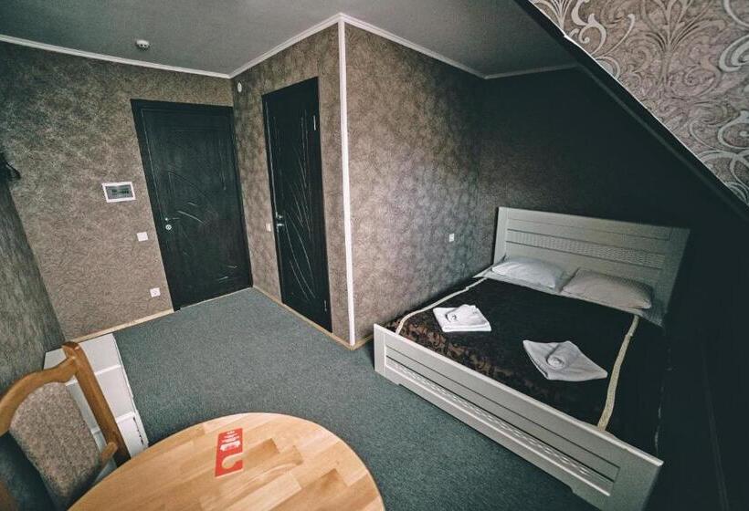 Quarto Economy, Alpin