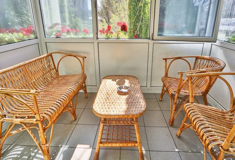 Junior Suite, Barbaris