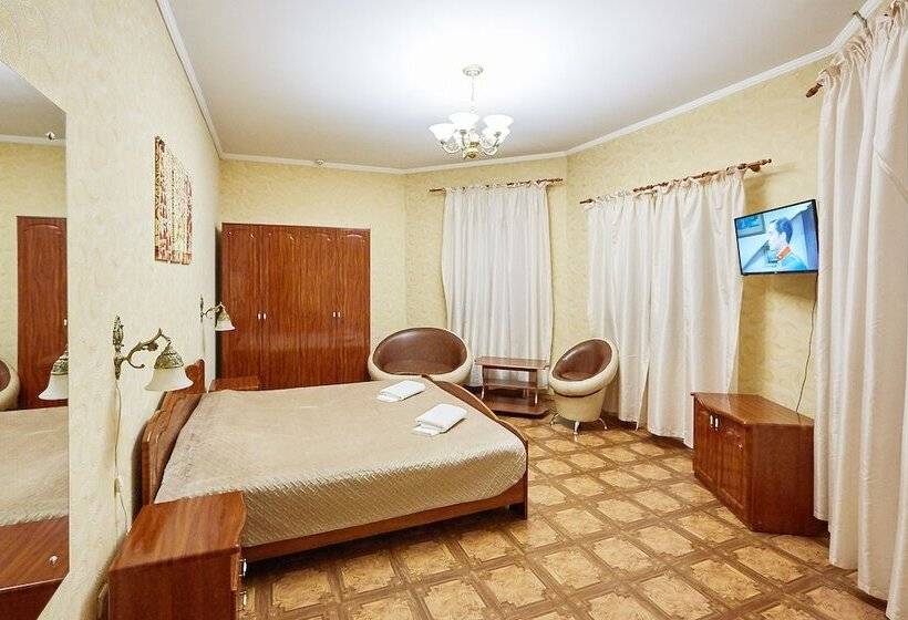 Junior Suite, Barbaris