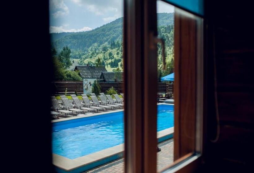سوییت جونیور, Chalet Filvarok