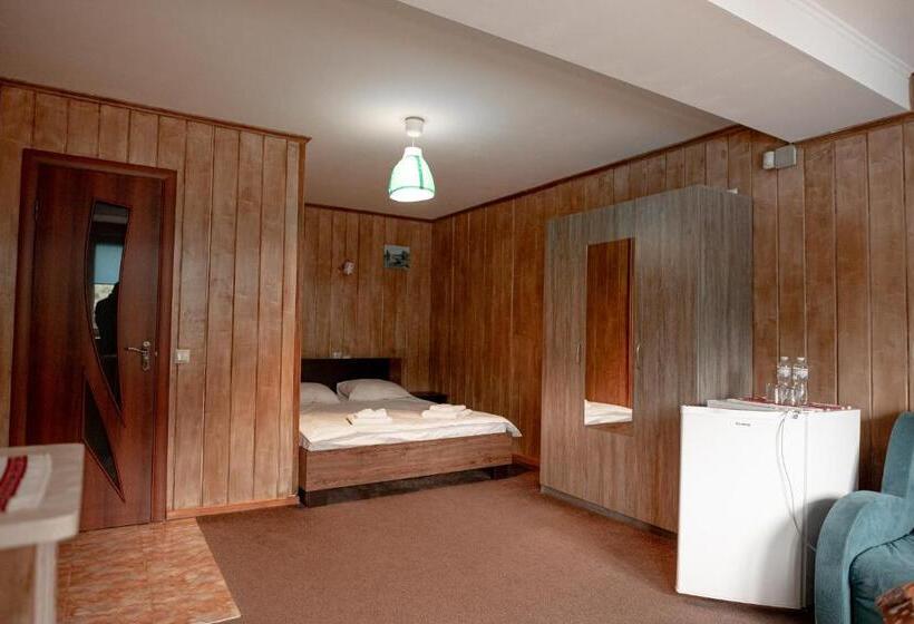 ジュニアスイート, Chalet Filvarok