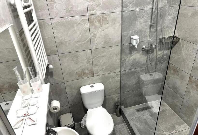 سوییت جونیور, Chalet Filvarok