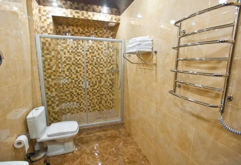 Suite, Complex Dacha