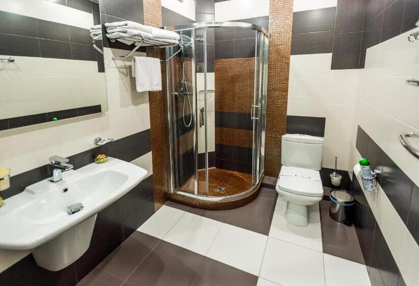 سوییت, Complex Dacha