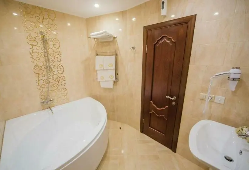 Suite, Fenix