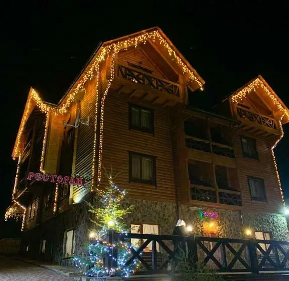 Standard-huone, Forest House