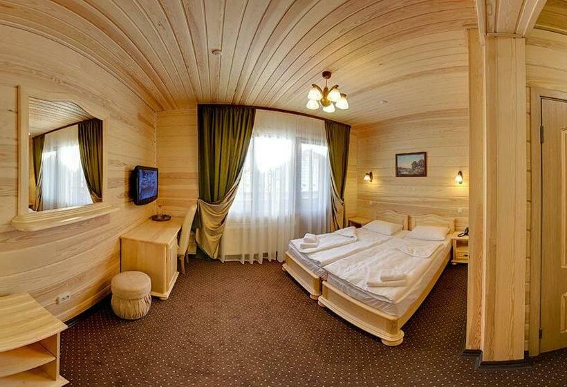 اتاق استاندارد, Forest House