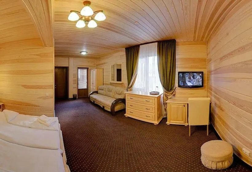 Juniorsviitti, Forest House