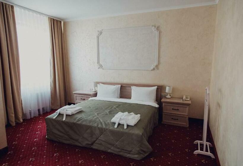 اتاق سوپریور, France