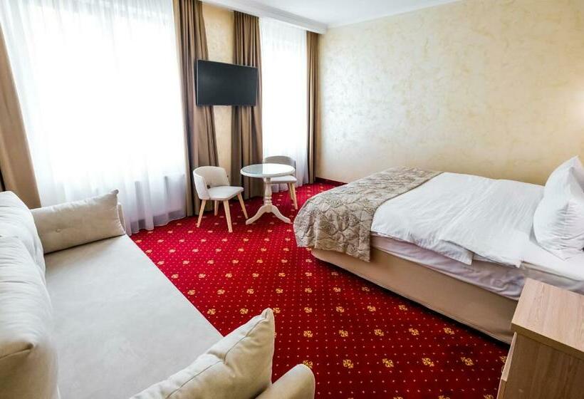 اتاق سوپریور, France