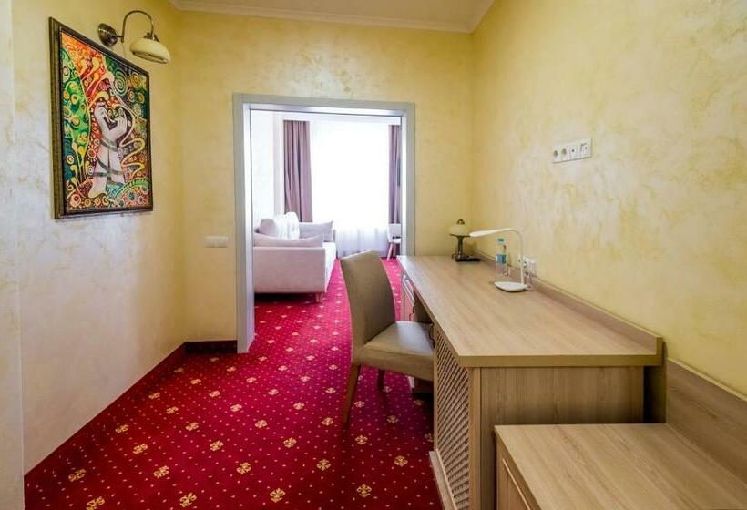 اتاق سوپریور, France