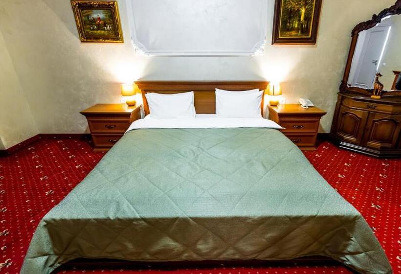 اتاق لوکس, France