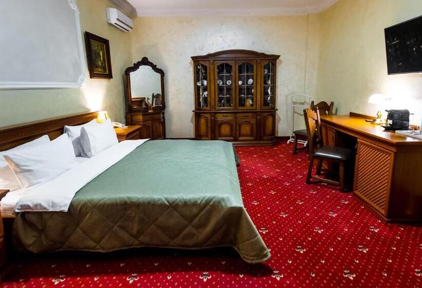 اتاق لوکس, France