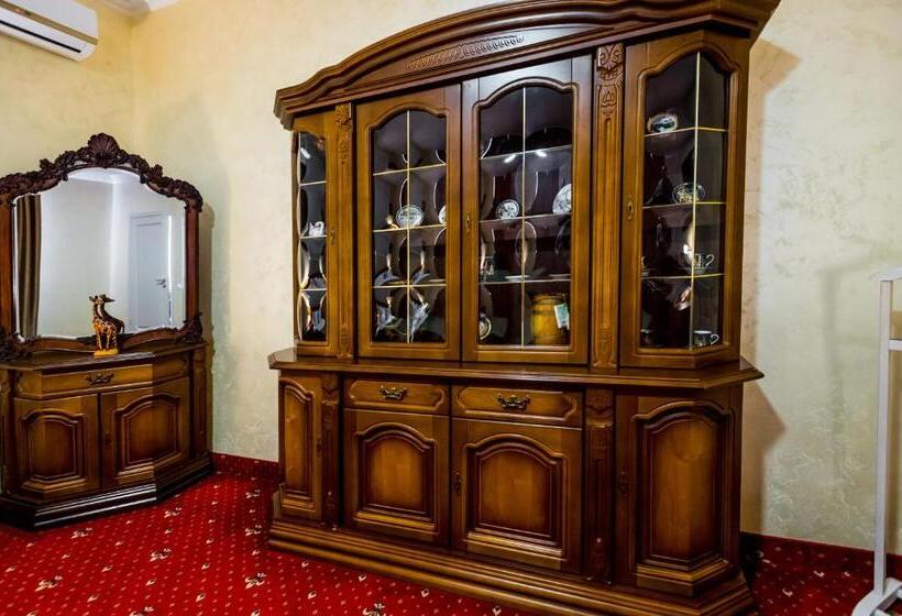 اتاق لوکس, France