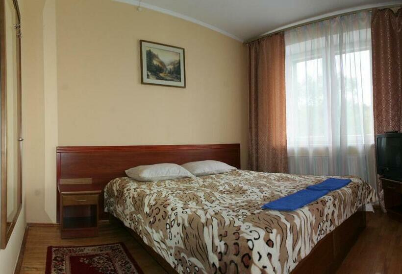 Habitación Familiar, Morozko