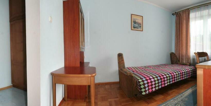 Habitación Familiar, Morozko