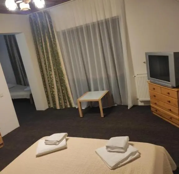 Suite, Na Gorbi