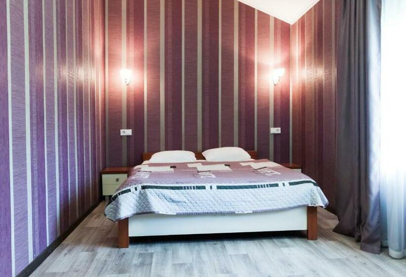 اتاق استاندارد, Noy