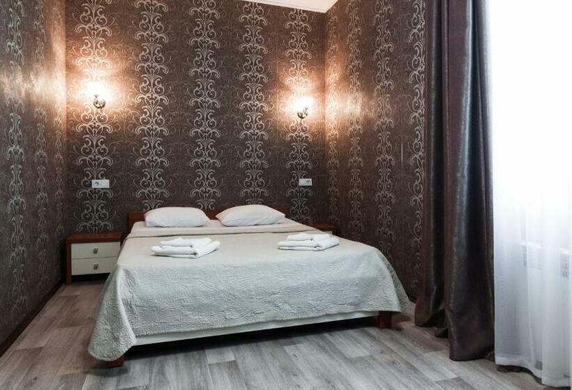 اتاق استاندارد, Noy