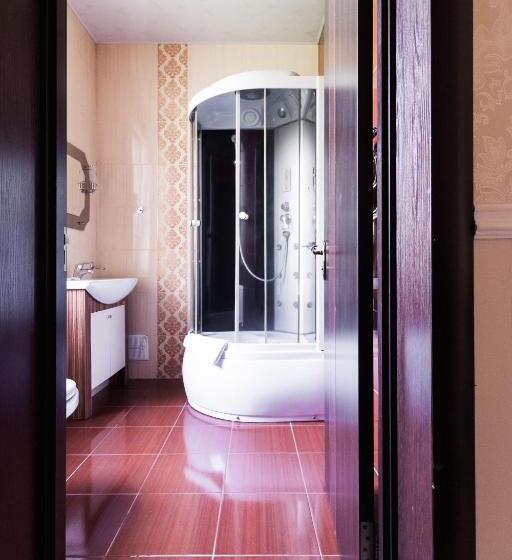 اتاق استاندارد, Noy