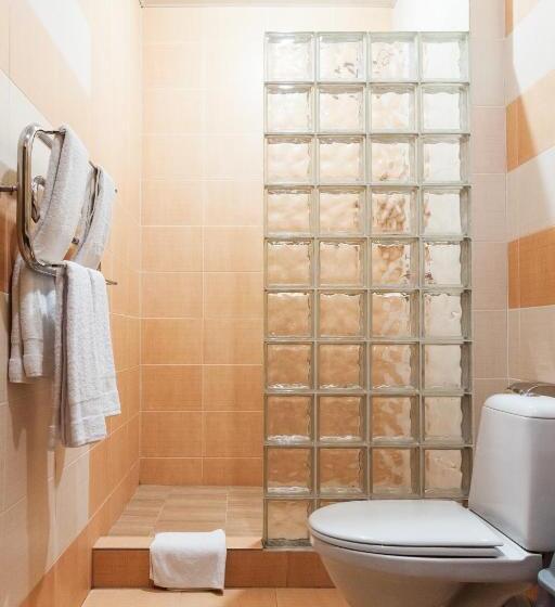 سوییت جونیور, Noy