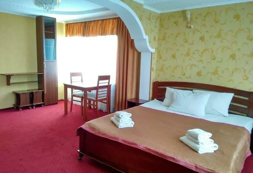 Sviitti, Tourist Poltava