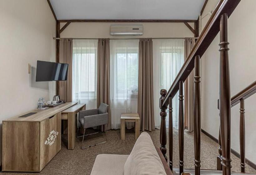 سوییت, Zahar Berkut