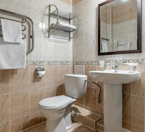 سوئیت جونیور خانوادگی, Zahar Berkut