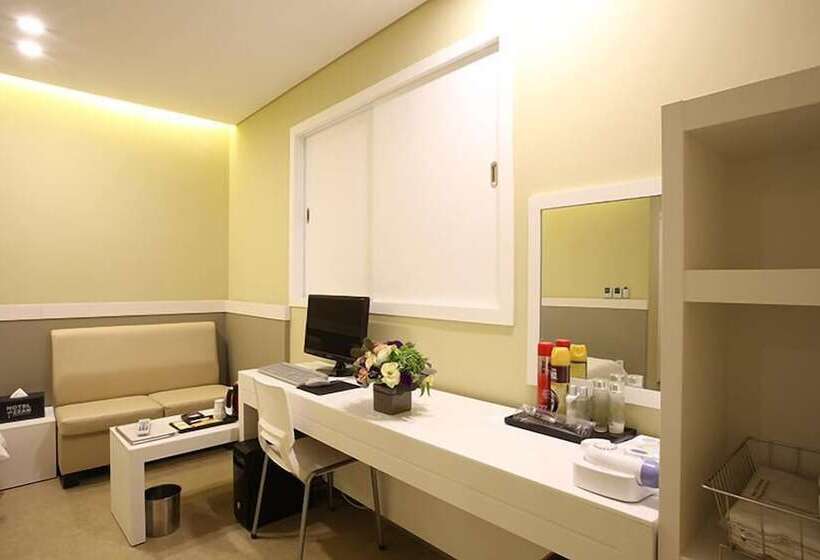 חדר דלוקס, Honors