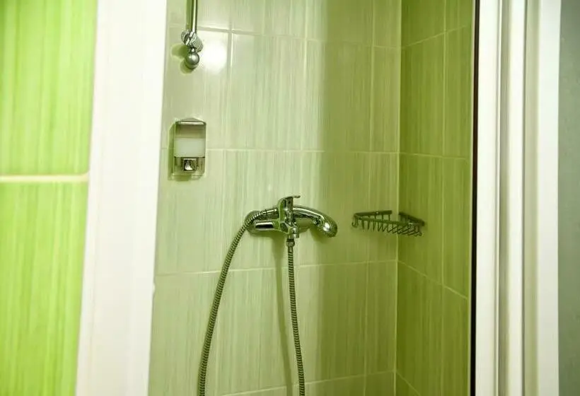 سوییت جونیور, Motelchuk