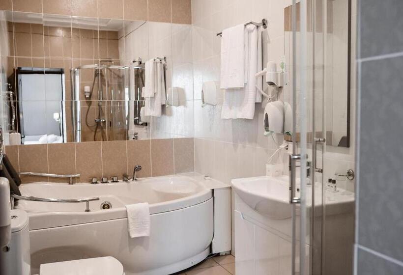 스위트, Optima Collection Park Hotel Ivano Frankivsk