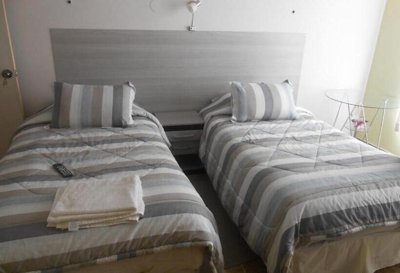 اتاق خانوادگی, Le Ciel D'uyuni