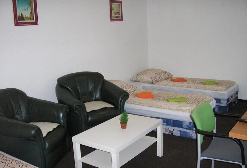 Mini Suite, Minipenzion Na Vyhlídce