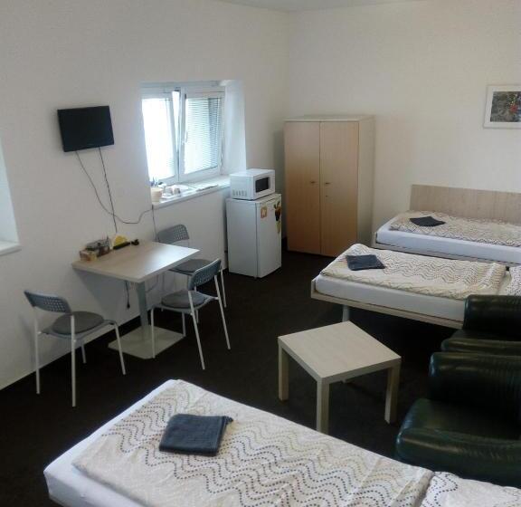 Mini Suite, Minipenzion Na Vyhlídce