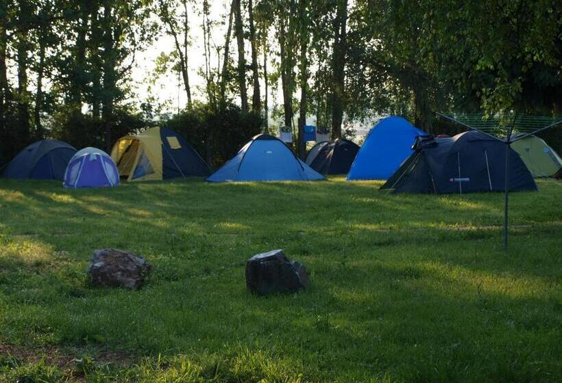 Standard Plot, Minipenzion Na Vyhlídce