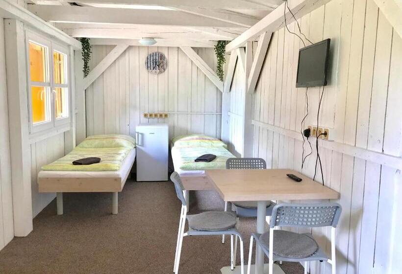 کلبه ییلاقی, Minipenzion Na Vyhlídce