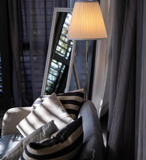 套房, Atelier Lanna