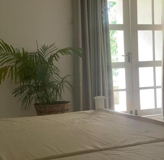 Standardzimmer mit Terrasse, Moksha Sigiriya