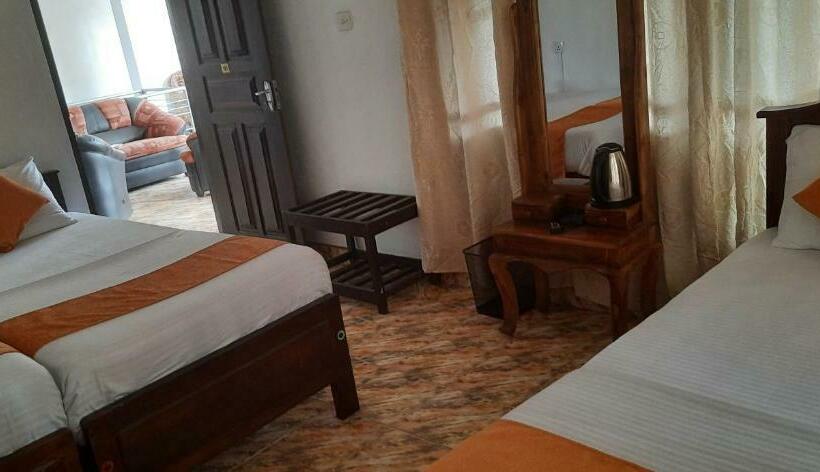 베이직 3인 룸, Sun Top Inn