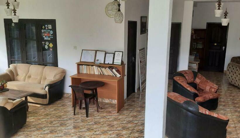 스탠다드 트리플 발코니 룸, Sun Top Inn