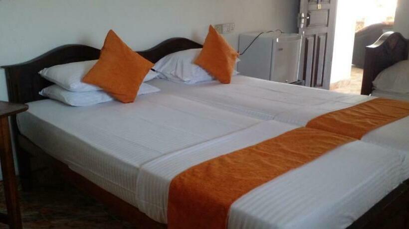 스탠다드 트리플 발코니 룸, Sun Top Inn