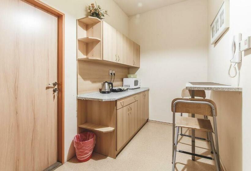 Standard Szoba, Hostel U Arény