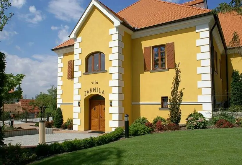 Superior-huone, Akademie A Depandance Vila Jarmila