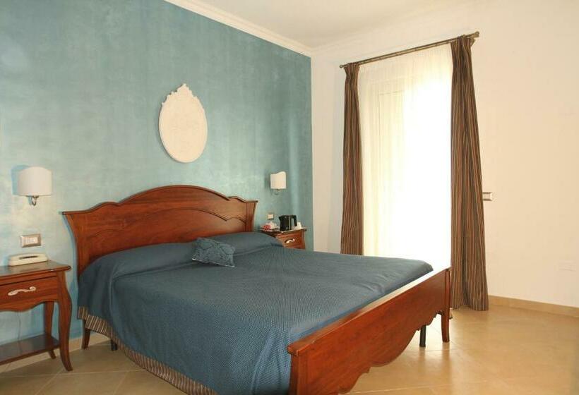 اتاق استاندارد با بالکن, Boutique Il Castellino Relais