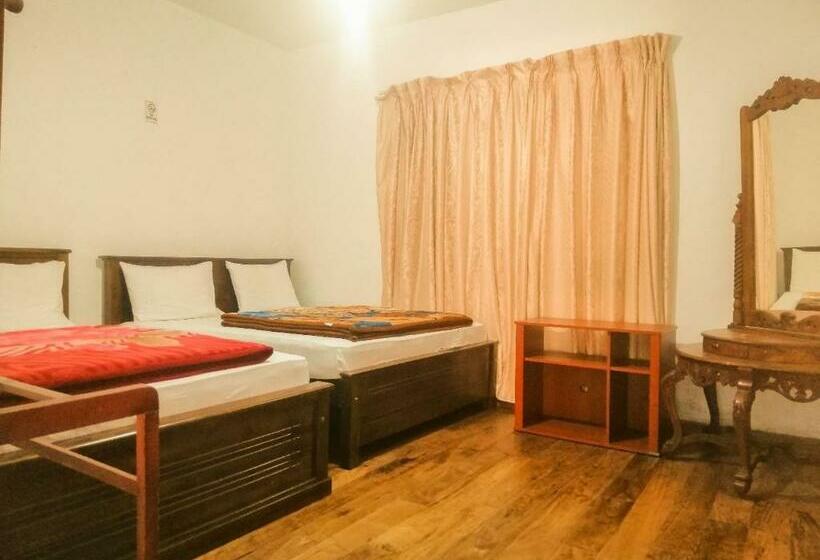 اتاق خانوادگی, Glenfall Guest