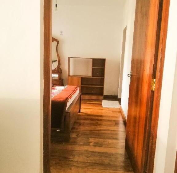 اتاق عادی, Glenfall Guest