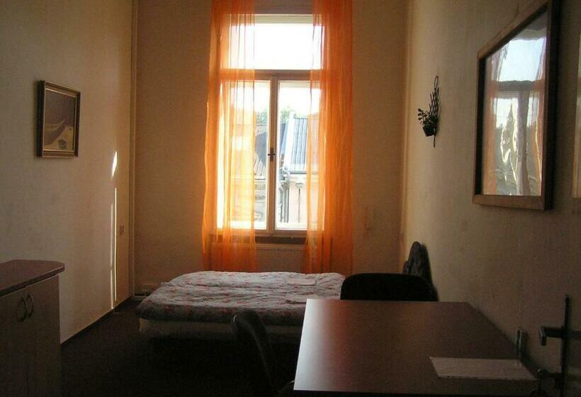 اتاق استاندارد, Hostel Moravia Ostrava