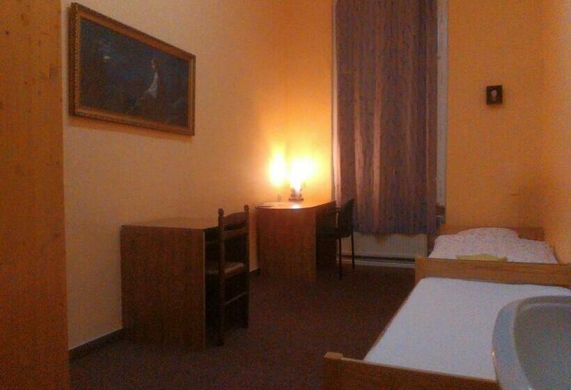 اتاق استاندارد, Hostel Moravia Ostrava
